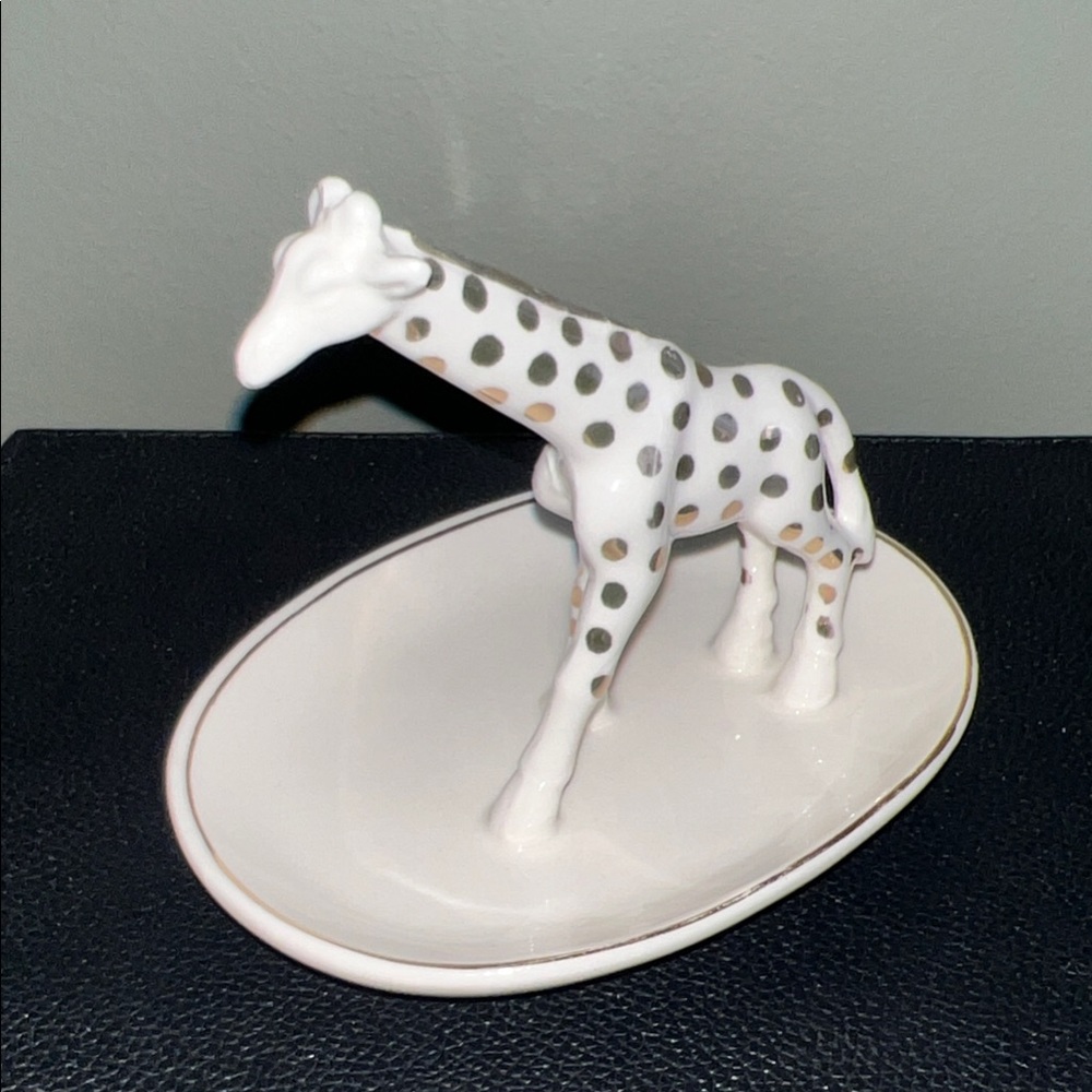 White Giraffe Jewelry Holder